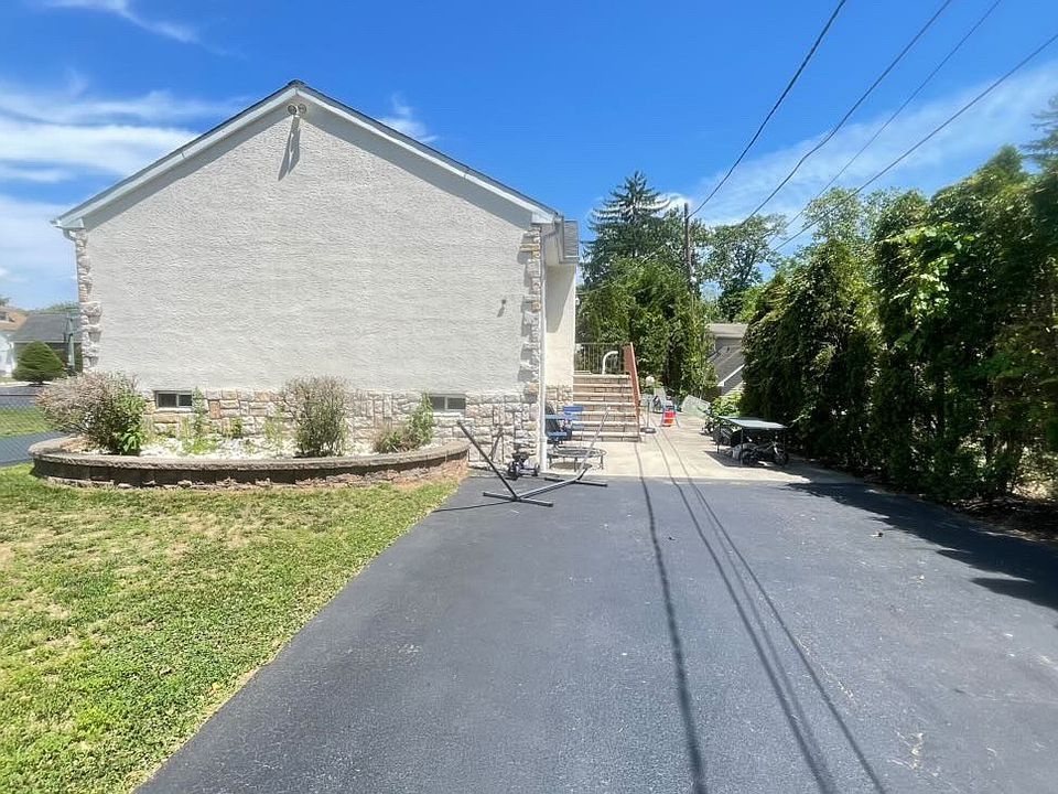 1st image of 1857 Almonesson Rd