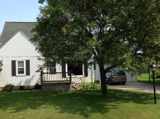 2917 Cth Cres, Manitowoc, WI 54220