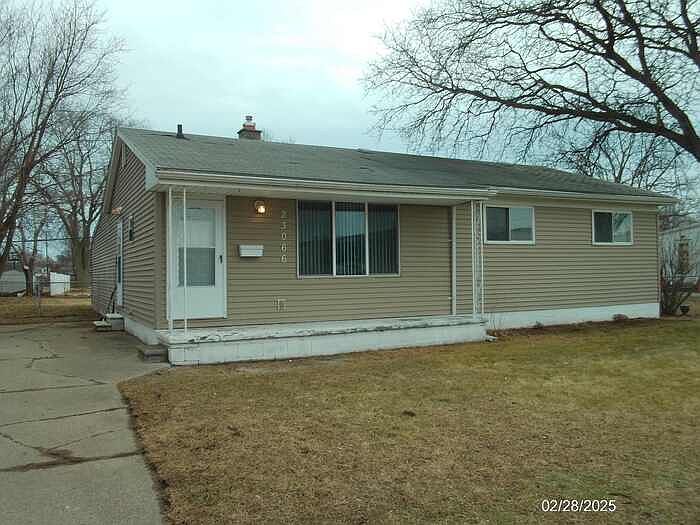 1st image of 23066 Lauren Ave