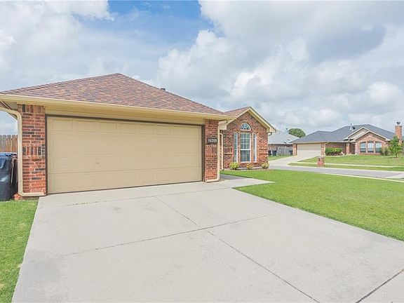 3rd image of 14201 Harli Ln