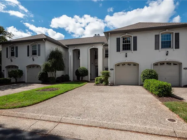 917 Royal Cove Way, Virginia Beach, VA 23454