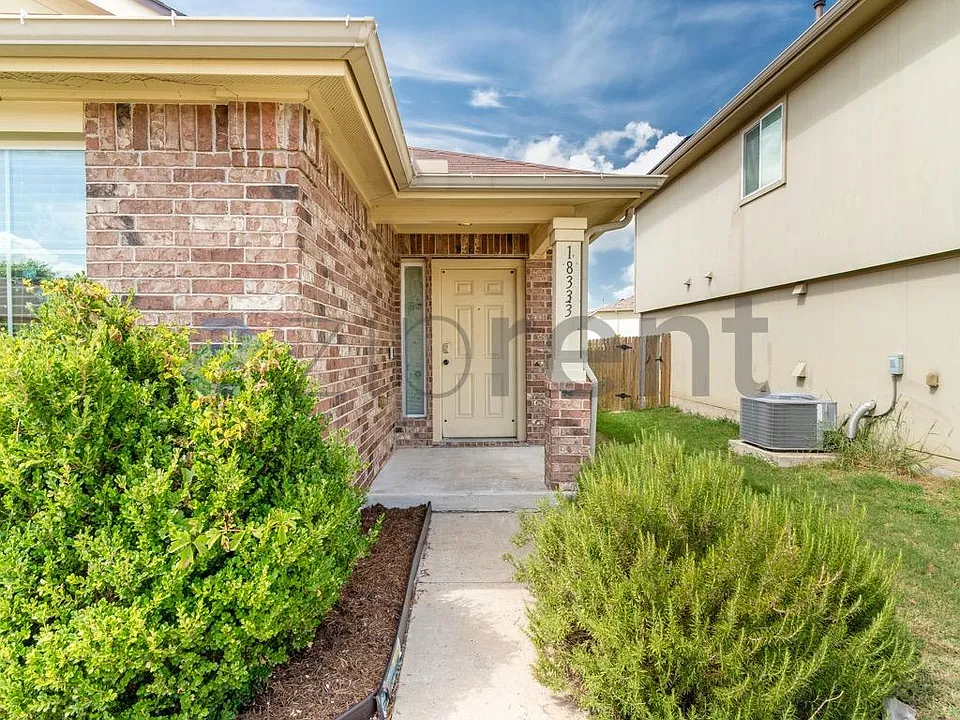 18333 Willow Sage Ln