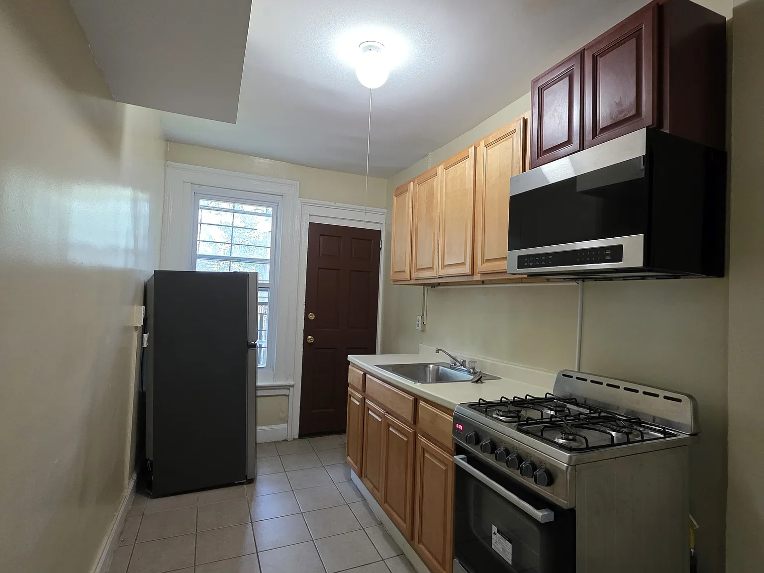 1 bed, $1,425 — Photo 2