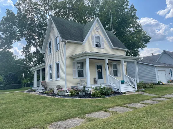 311 E Jefferson St, Pittsfield, IL 62363