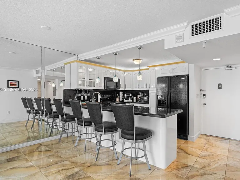 401 Ocean Dr #509 — Photo 6