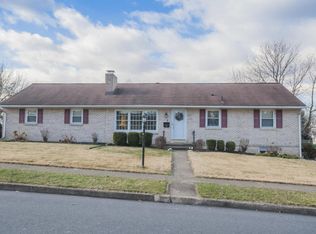 600 Hastings Dr, Harrisburg, PA 17109