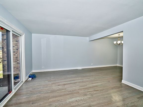 2nd image of 2042 Country Club Dr #18-1H