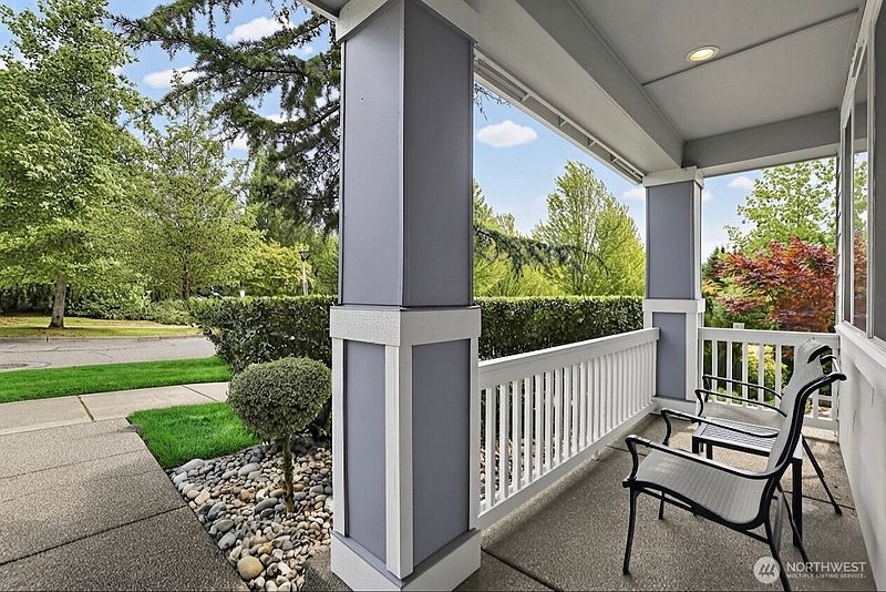 2nd image of 34331 SE Jacobia Street