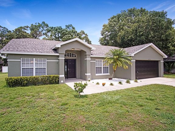 3rd image of 3899 Marquise Ln