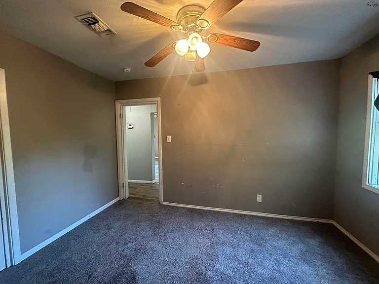 3202 Avenue S — Photo 5