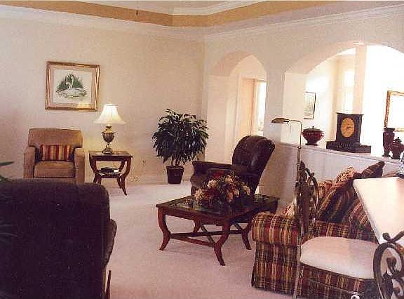 5th image of 5504 Wentworth Ln