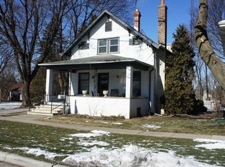 134 E Sunnyside Ave, Libertyville, IL