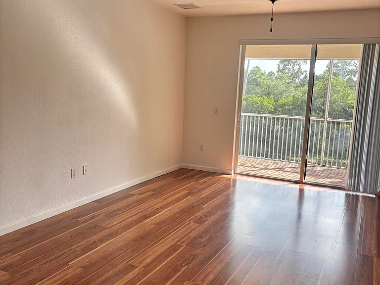 7534 SW Herrington Ln — Photo 9