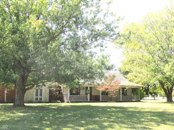 6180 Canterbury Ct, Pittsboro, IN 46167