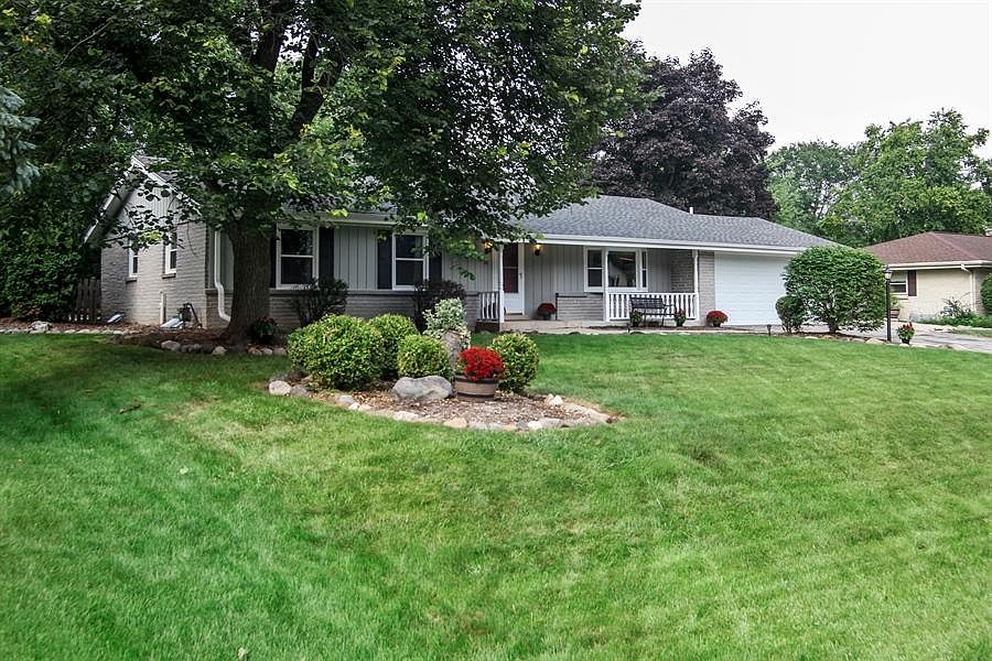 1st image of 13110 W Wilbur Dr
