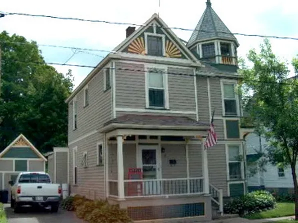 15 Susquehanna Ave, Cooperstown, NY 13326