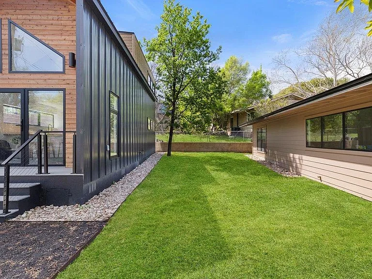 2503 Rockingham Dr — Photo 39