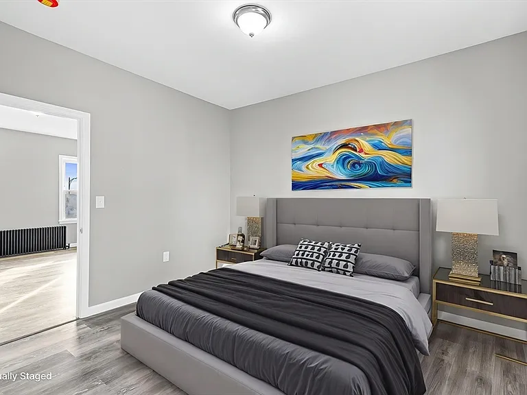 712 Eastern Ave #2 — Photo 6