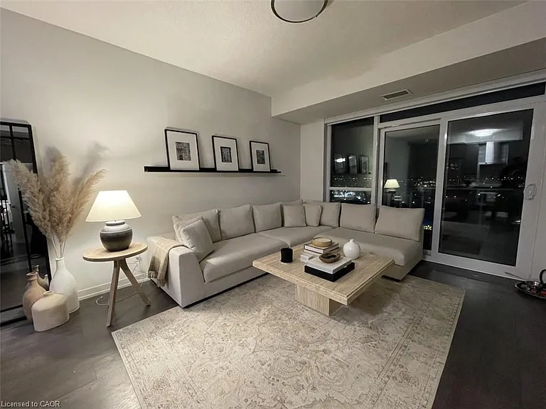 2081 Fairview St #1108 — Photo 5