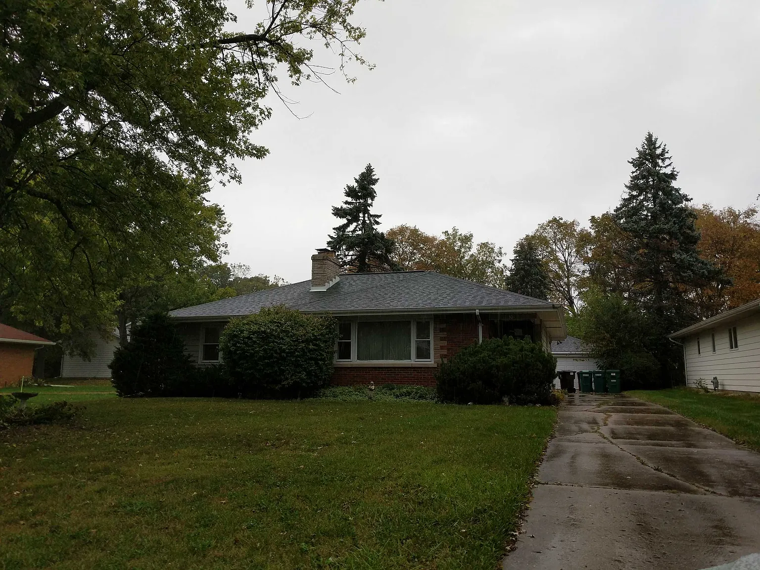 301 W Clara Ave photo 1