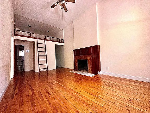 2nd image of 45 W 76th St APT 1B