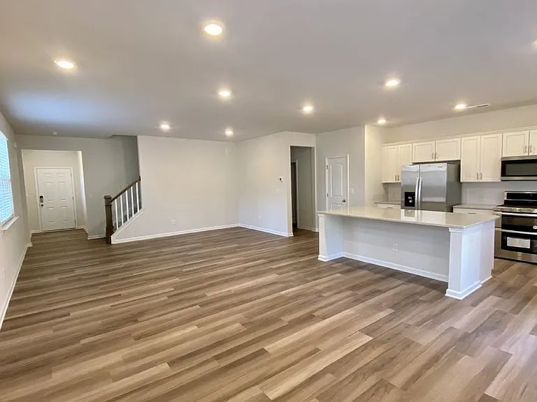 3217 Glenn Hope Way — Photo 18