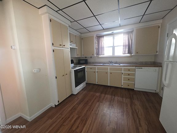 4th image of 287 S Jones St