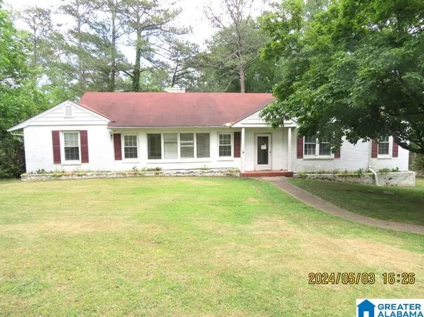 147 Fairoaks St, Gadsden, AL 35901