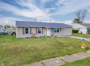 608 Sunset Dr, Edinburgh, IN 46124