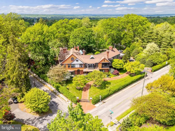 403 E Evergreen Ave #C, Philadelphia, PA 19118