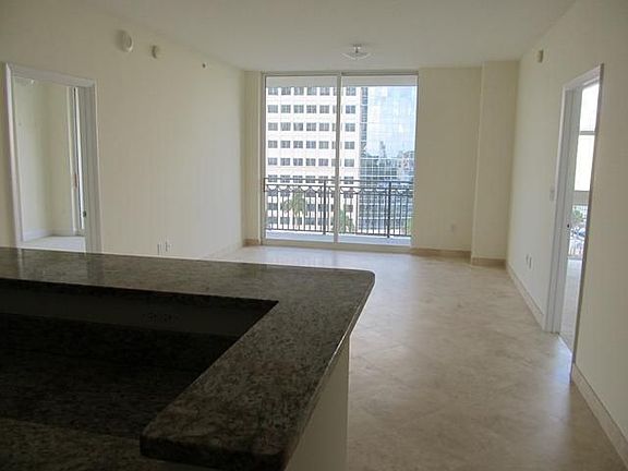 4th image of 550 Okeechobee Blvd APT 804