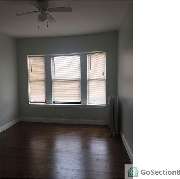 1st image of 6217 S Dorchester Ave