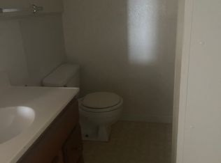 43 W Lewis St #5, Divernon, IL 62530