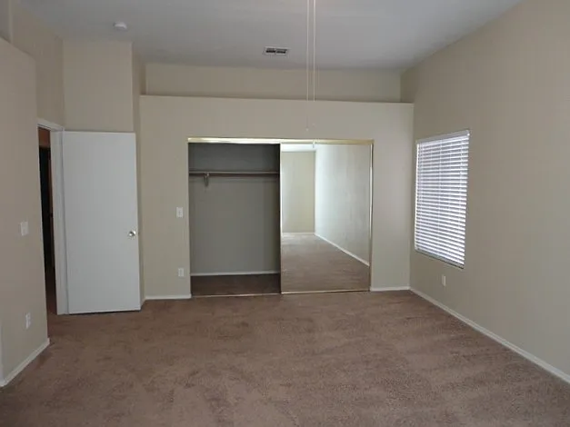 222 Mariposa Way — Photo 9