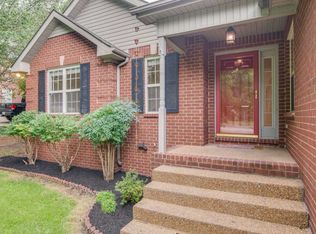 1048 Singing Springs Rd, Mount Juliet, TN 37122