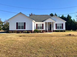 200 Burnside Rd, Fitzgerald, GA 31750