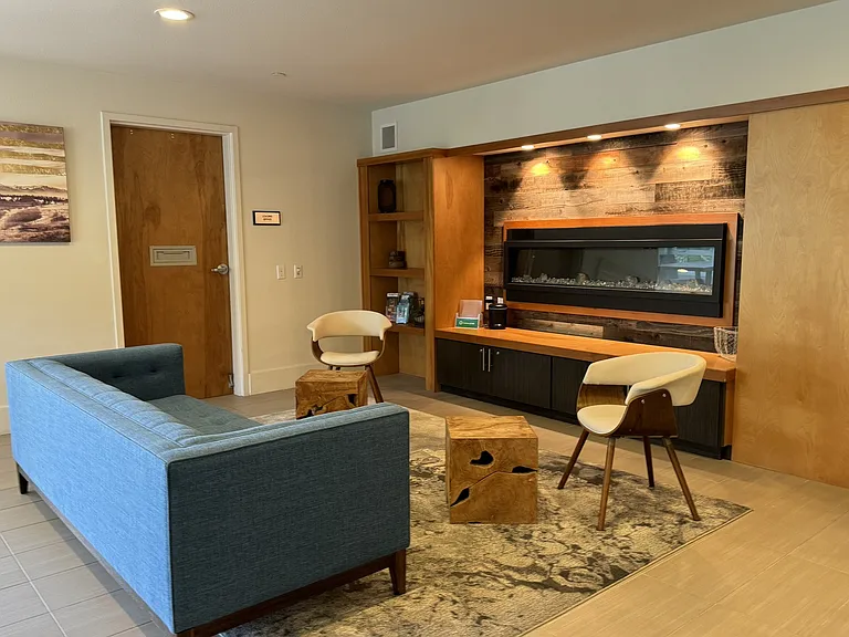 Spyglass Hill Apartments — Photo 18