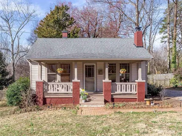 35 Carter Cir, Winston Salem, NC 27106