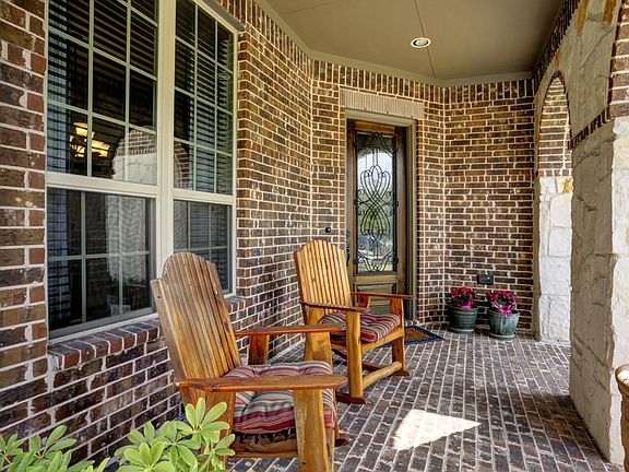 2nd image of 5915 Ravens Mill Ct