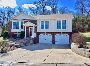 10 Glenkee Ct, Festus, MO 63028