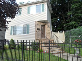 51 Nicholas Ave, Staten Island, NY 10302