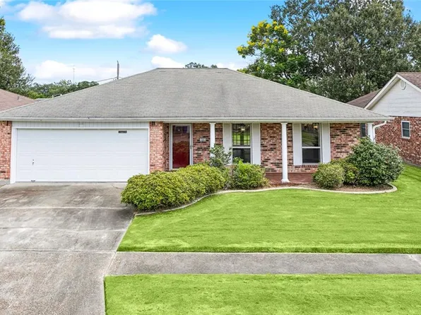 741 Holyoke Pl, Terrytown, LA 70056