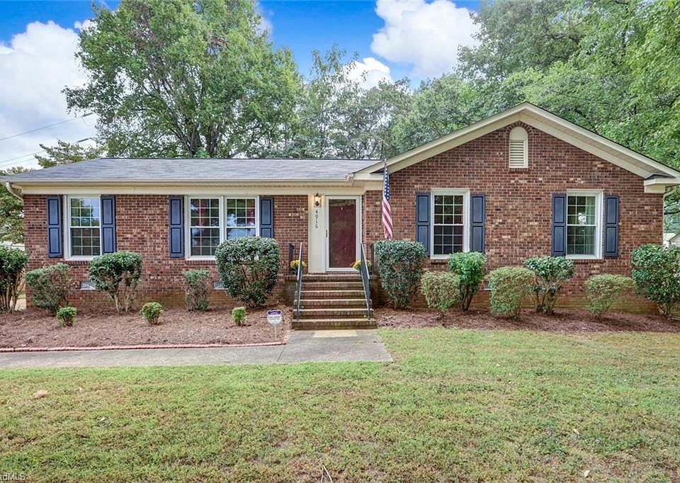 1st image of 4916 Shady Pine Dr