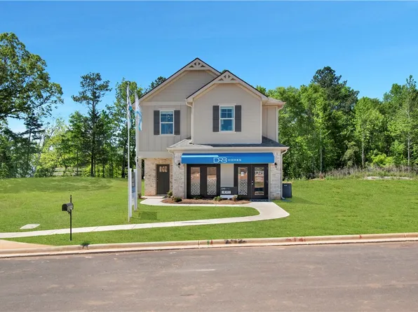 727 Lismore Dr, Opelika, AL 36804