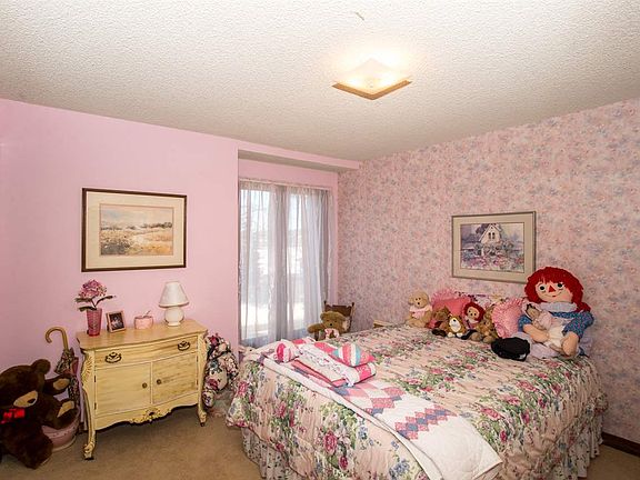 4th image of 3412 S Sundown Dr