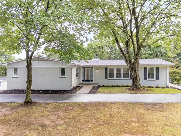 1722 Wygal Dr, Salem, VA 24153