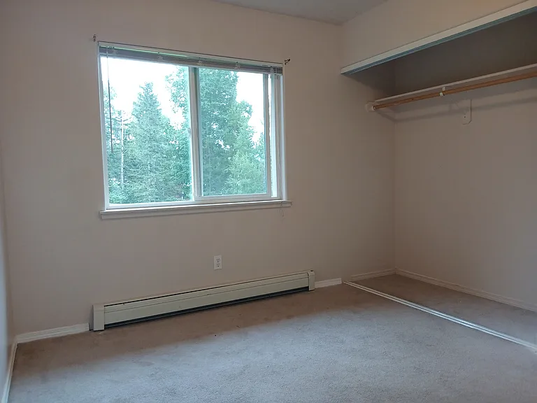 320 E Victor Cir #B — Photo 21