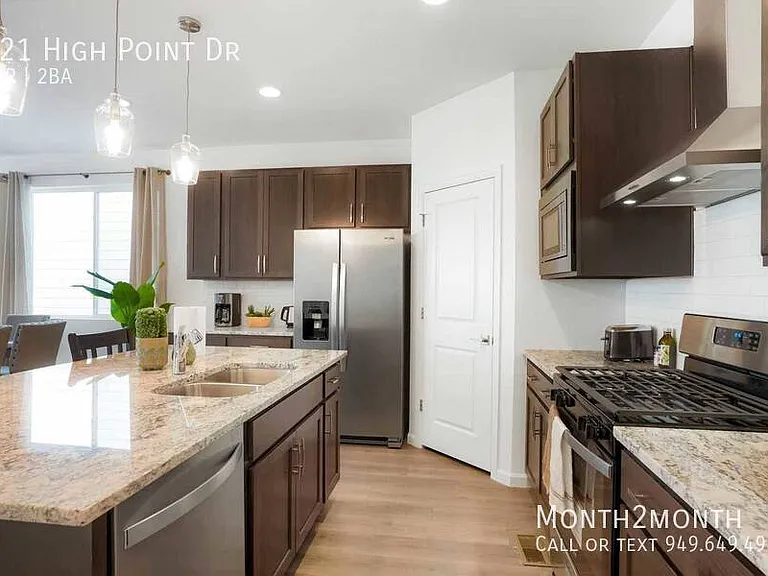 521 High Point Dr — Photo 8
