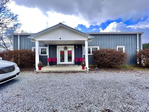 9 Ford Rd, Leoma, TN 38468