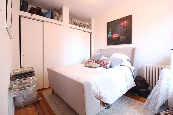 Rented by Compass | media 13